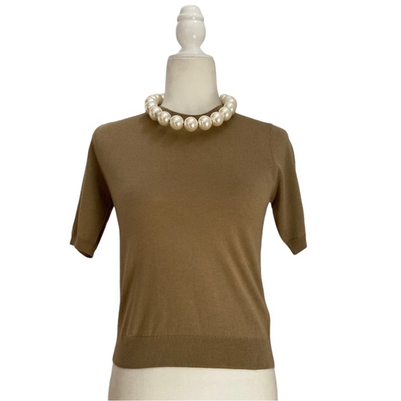 Burberry Uniform 100% Merino Wool Short Sleeve Crew Neck Sweater XS Caramel - Picture 11 of 11